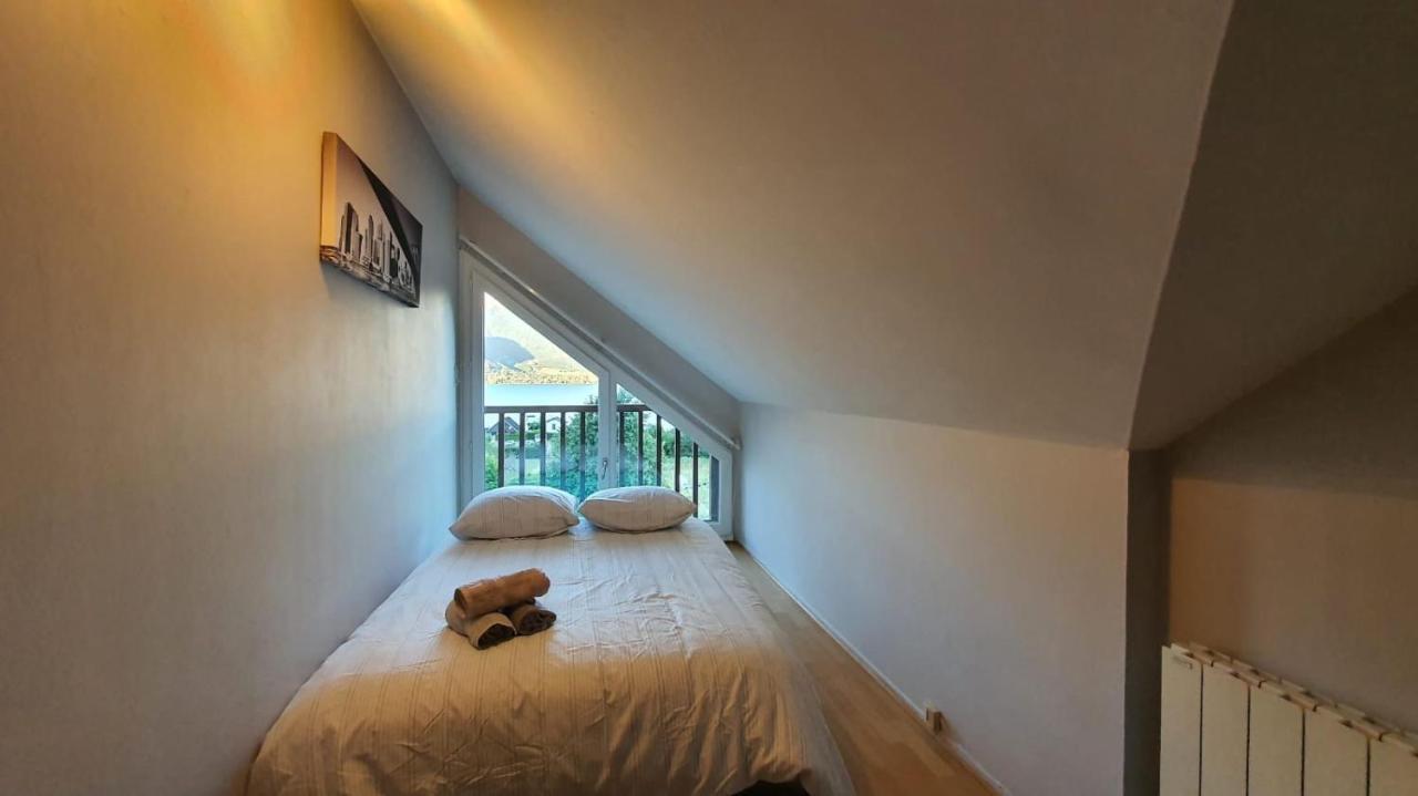 Charmant Duplex Face Au Lac Sévrier Екстериор снимка
